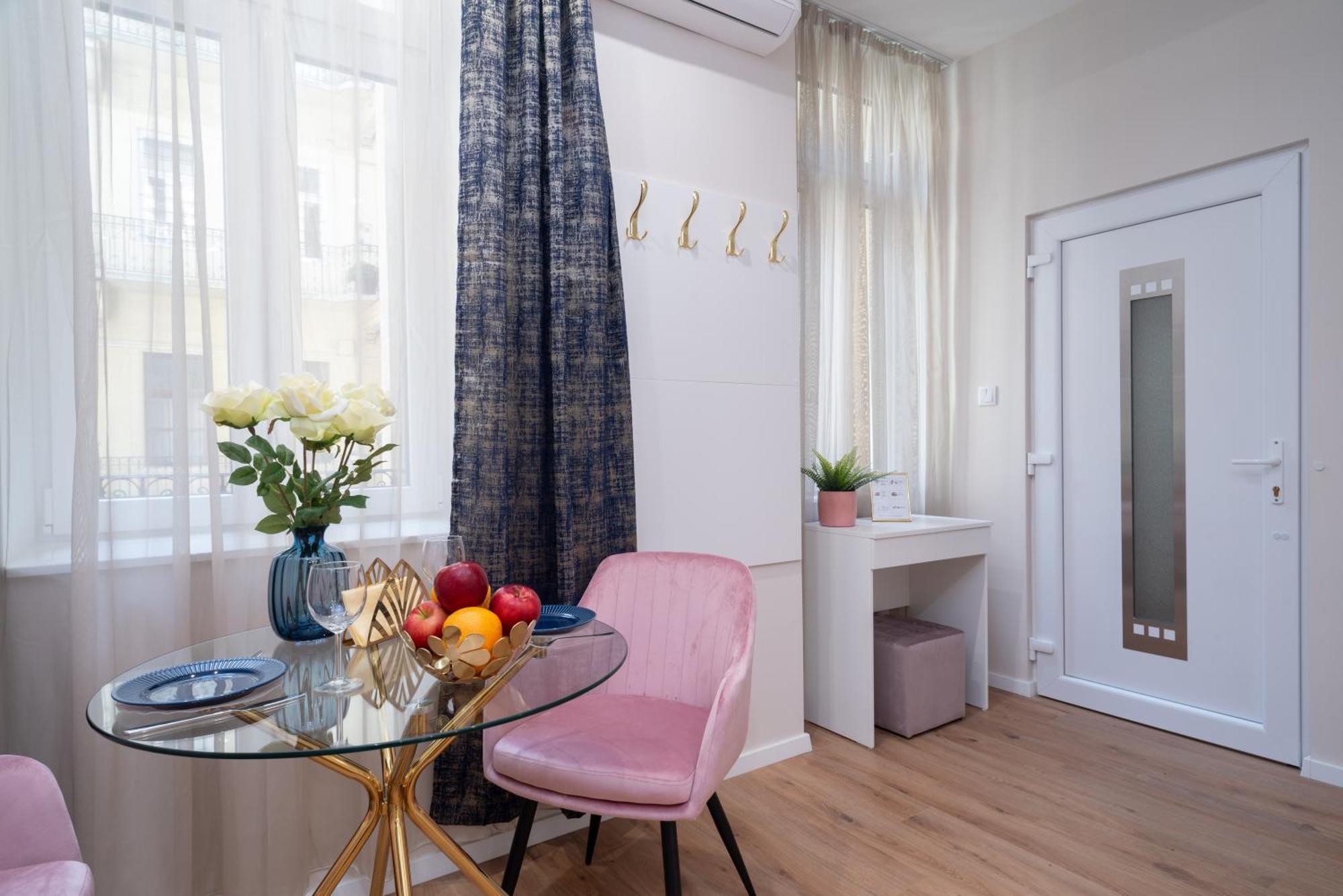 Amethyst Apartments - Acacia Studio Budapest Eksteriør billede